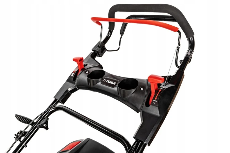 Kosiarka spalinowa z napędem Cedrus KS53S +olej 0,6 L